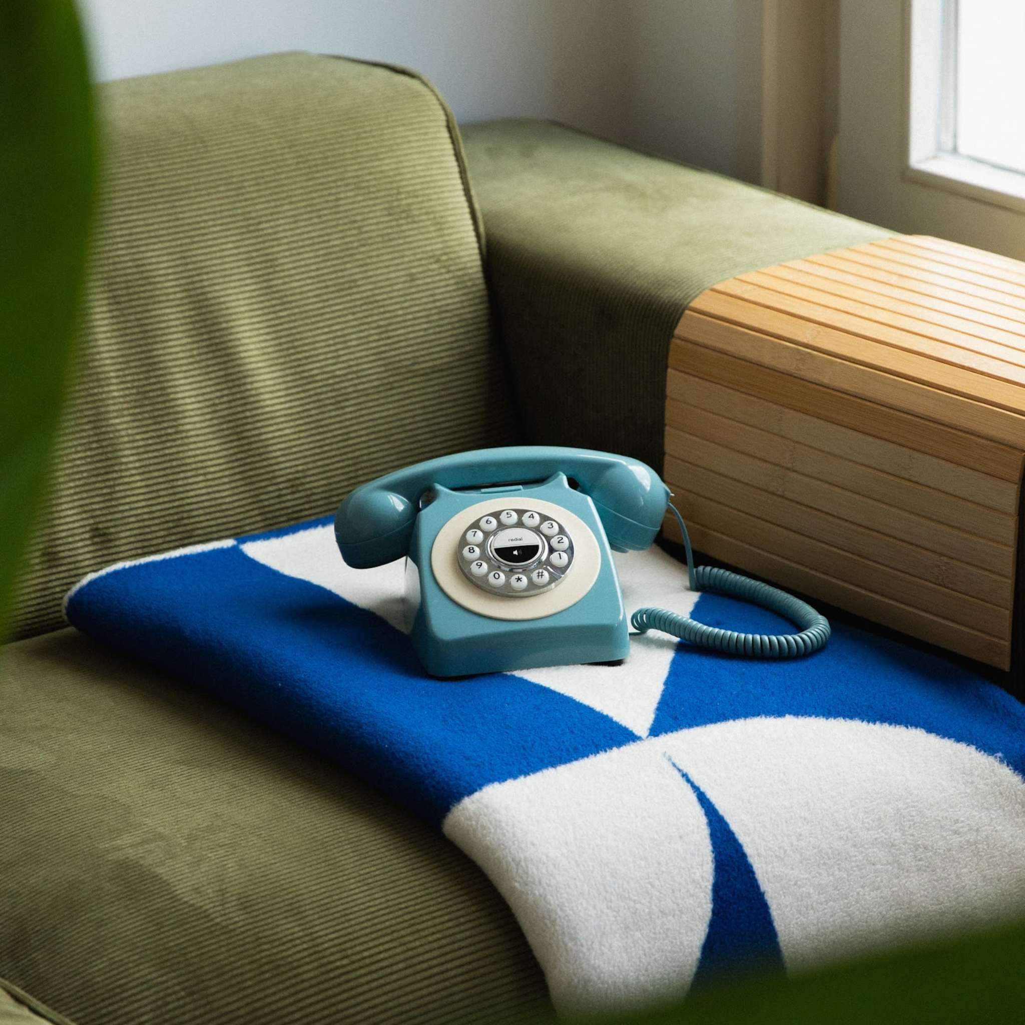 The Call Club Phone - Blue